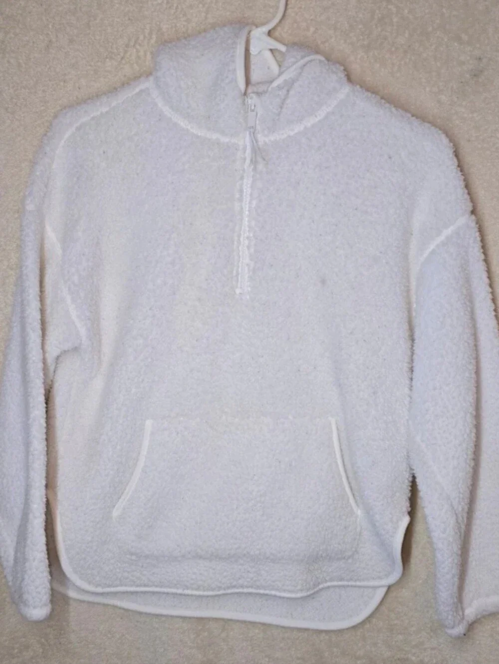 Old Navy Girls White Sherpa Fleece Warm White Sweater Size L(10-12) Kangaroo Pou